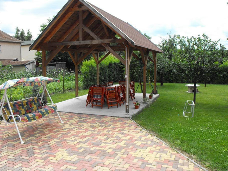 Istvan Vendeghaz Hotel Egerszalok Luaran gambar