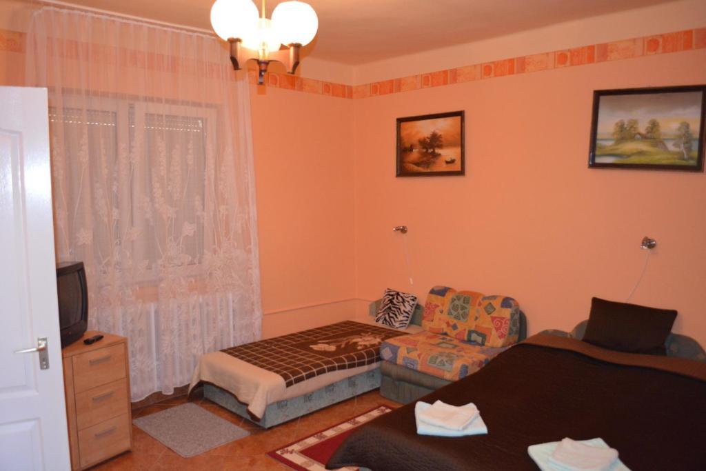 Istvan Vendeghaz Hotel Egerszalok Luaran gambar